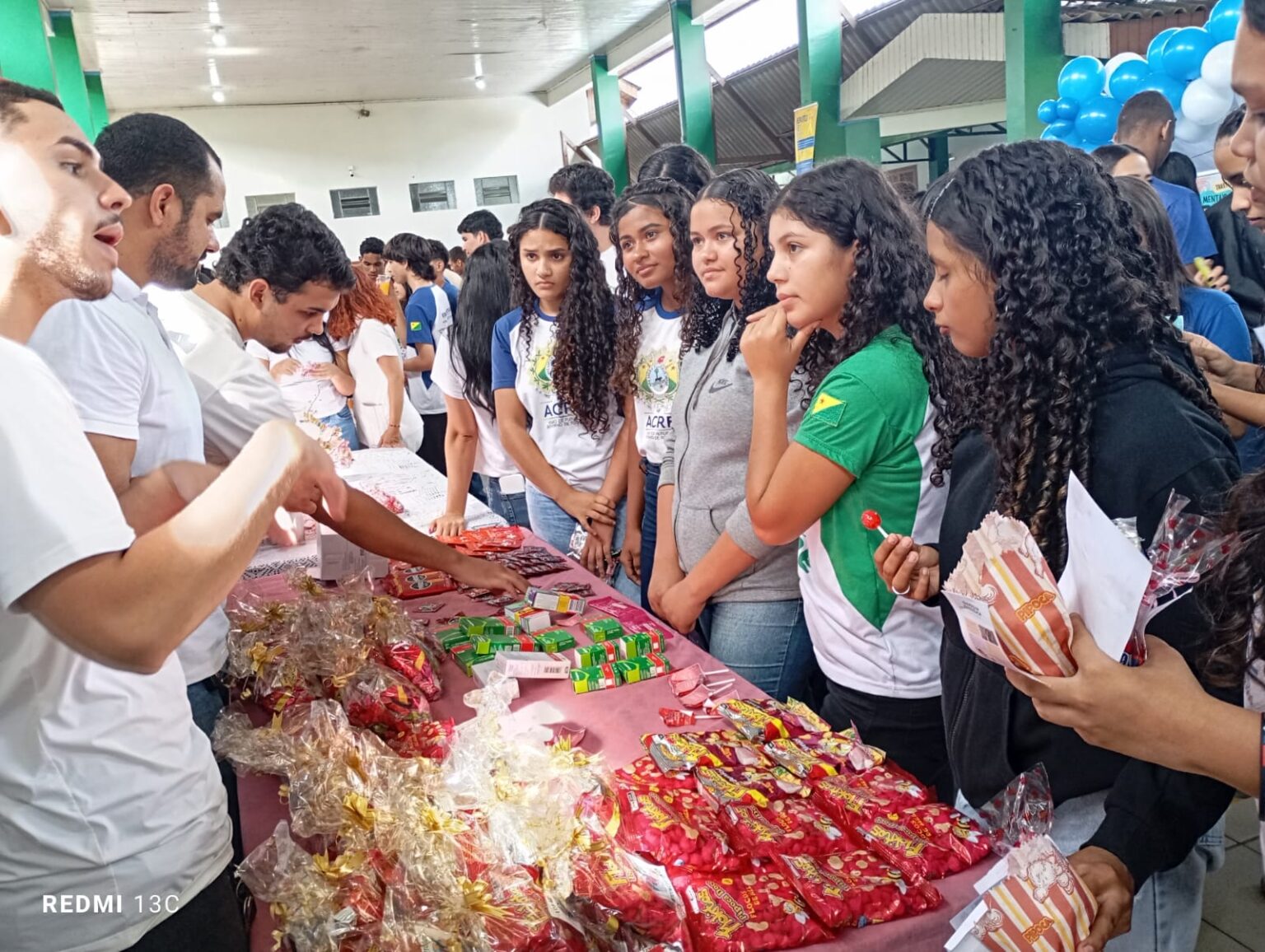 <strong>“Parceria pela Saúde: Escola Kairala e UNITEPC Realizam Feira Educativa para Adolescentes”</strong>
