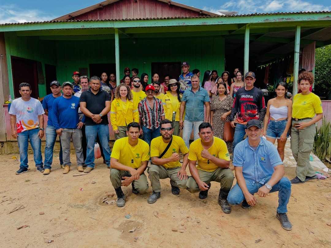 <strong>Prefeitura de Brasiléia Apoia Entrega de Cestas Básicas para Comunidade do Km 84</strong>