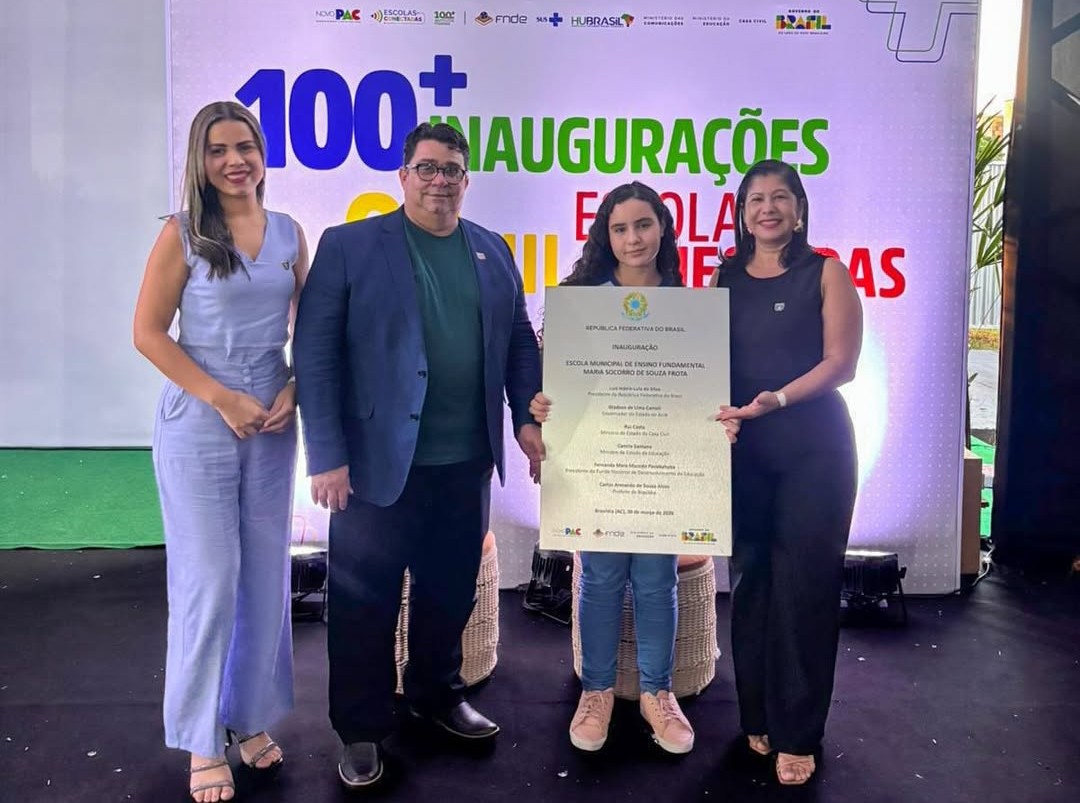 Brasiléia Celebra a Inauguração da Escola Socorro Frota em Brasília