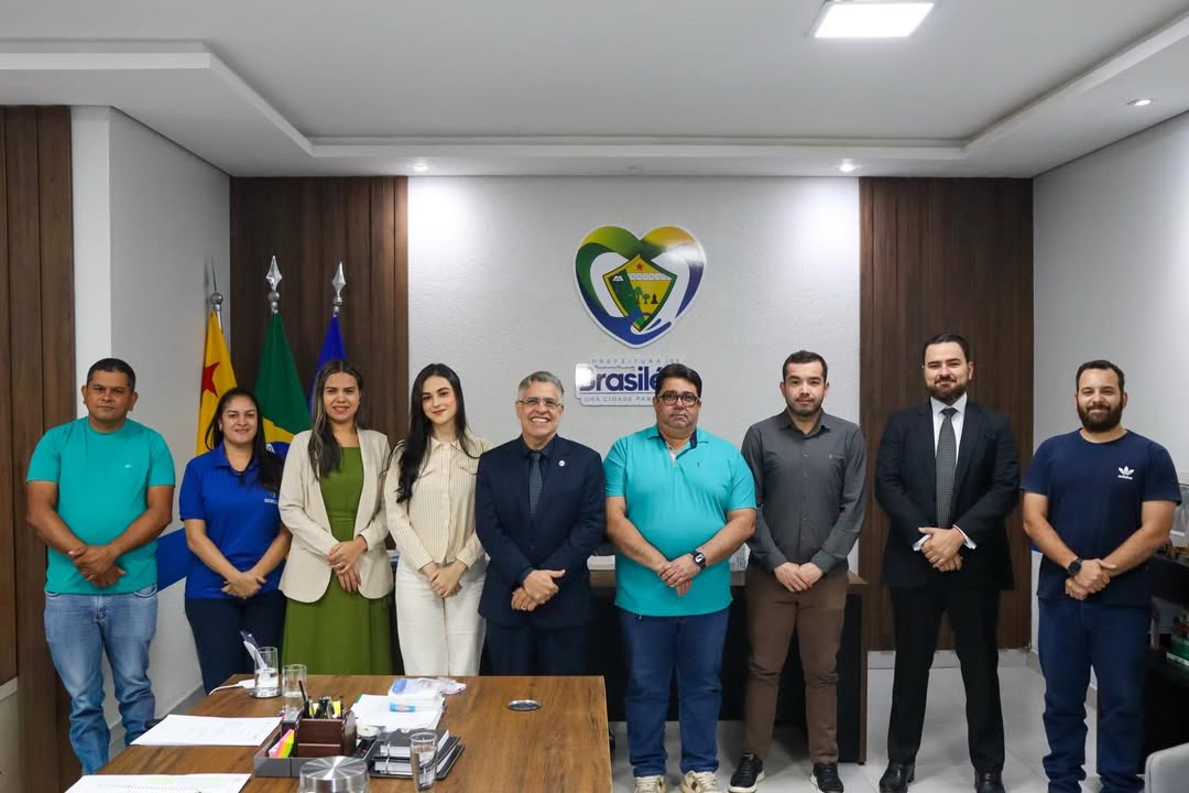 <strong>Carlinhos do Pelado recebe representantes da Justiça e reforça diálogo institucional em favor de Brasiléia</strong>