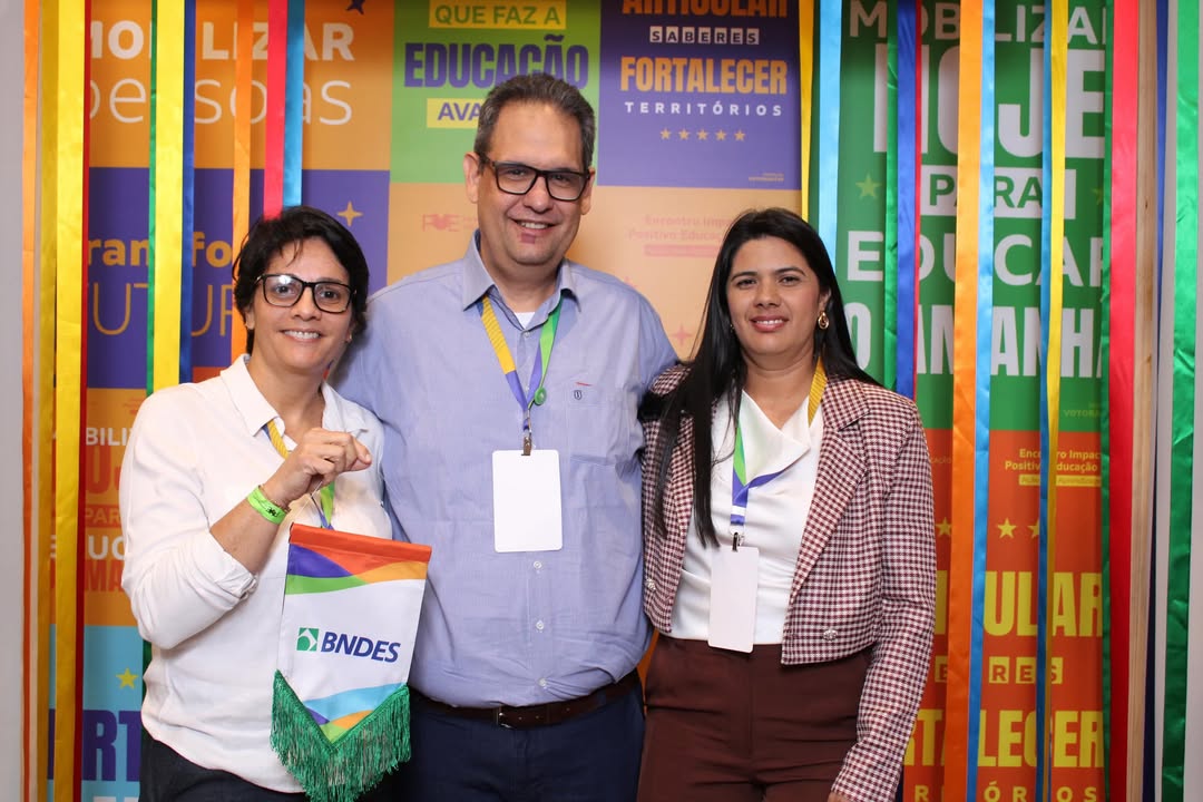 Epitaciolândia ganha destaque nacional em encontro sobre educação pública em São Paulo