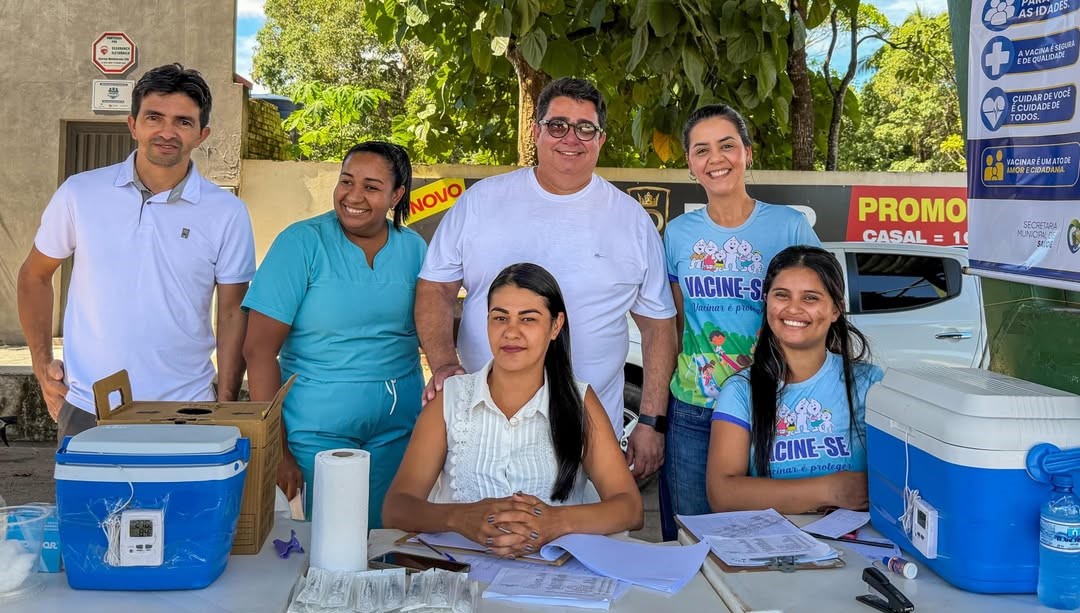 Prefeito Carlinhos do Pelado participa do Dia D de Vacinação na Fronteira e reforça importância da imunização em Brasiléia