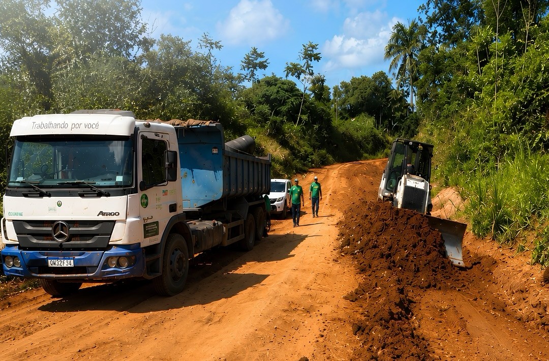 Operação Verão avança e leva infraestrutura a ramais de Brasiléia
