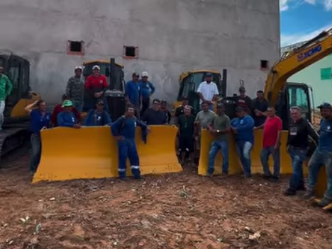 Novas máquinas reforçam frota da Prefeitura de Brasiléia e impulsionam desenvolvimento do município