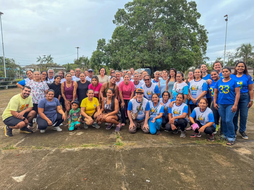 Assistência Social promove tarde de exercícios e integração para idosos e mulheres atendidas pelo CRAS em Epitaciolândia