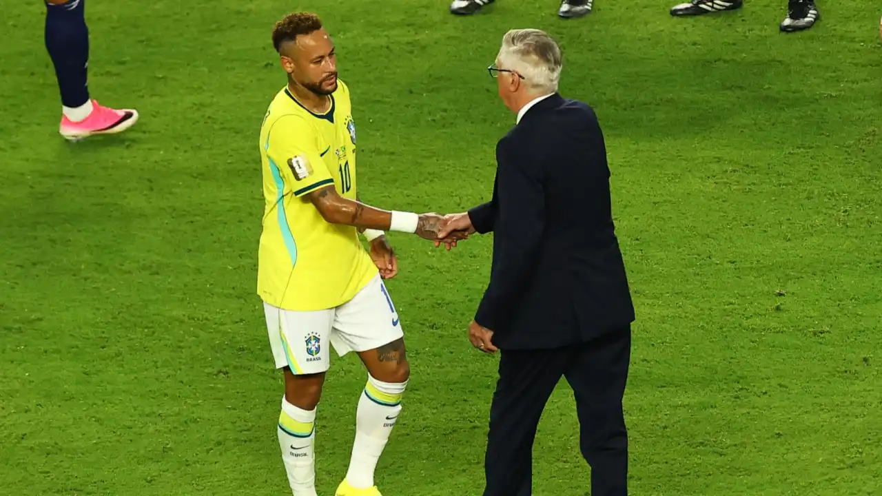 Ancelotti avalia dar vaga de titular a Neymar nas oitavas contra a Noruega