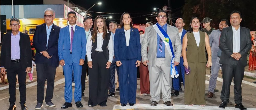 Brasiléia celebra 116 anos com desfile cívico-militar que reúne autoridades e emociona o público