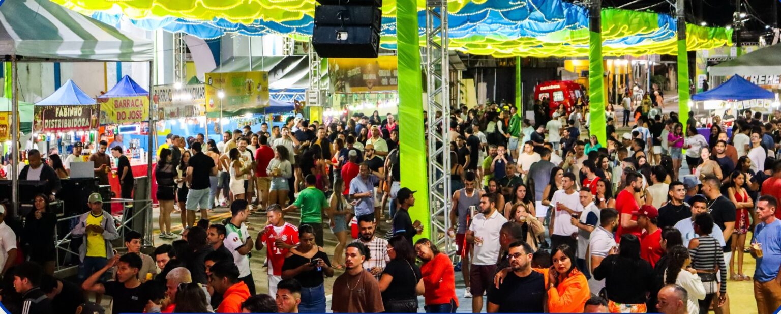 Brasiléia celebra 116 anos com abertura épica do Carnavale; festa de fronteira atrai multidão