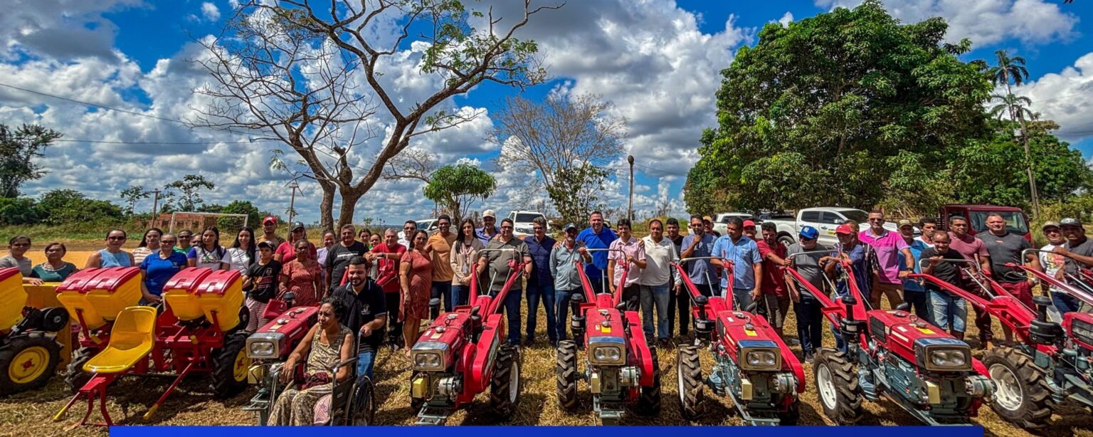 Prefeitura de Brasiléia entrega implementos agrícolas e beneficia cerca de 100 famílias do Polo Wilson Pinheiro