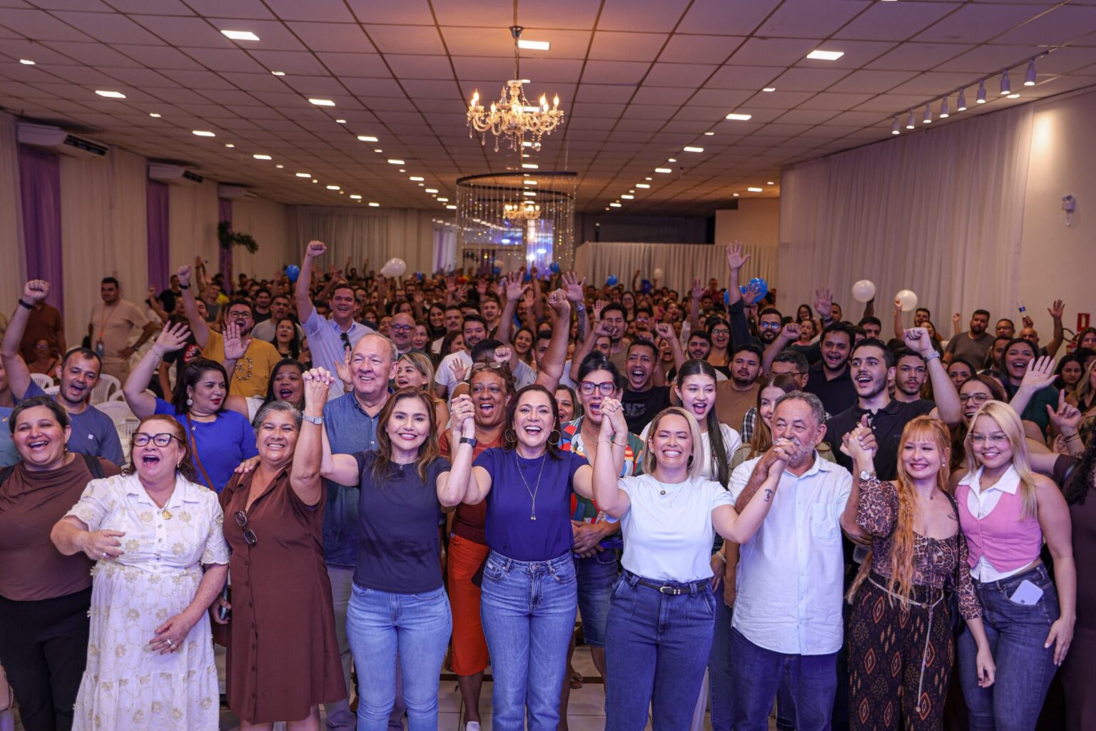 Mailza Assis apresenta propostas durante encontro com apoiadores no Acre