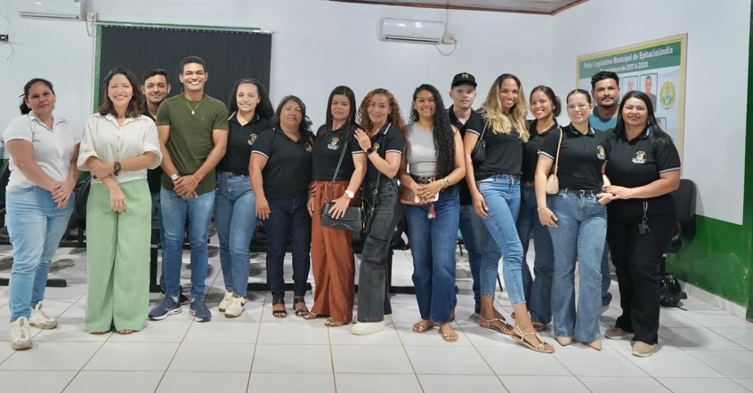 Câmara de Brasiléia debate modernização e novas soluções para a gestão pública