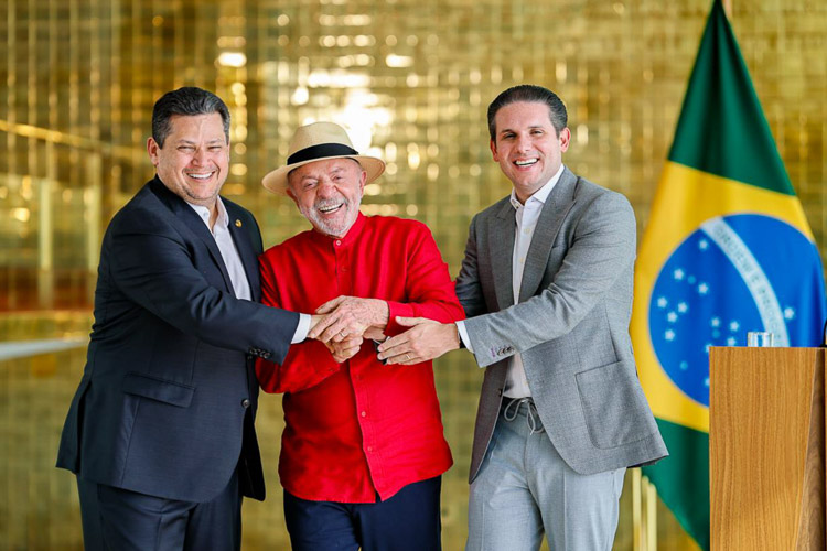 LULA, MOTA E ALCOLUMBRE ALINHAM TRAMITAÇÃO DA PEC DA ESCALA 6X1 PARA A PRÓXIMA SEMANA