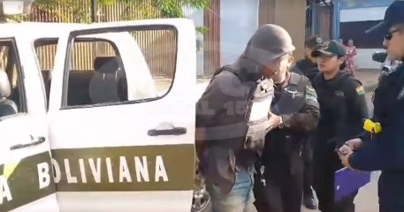 Brasileiro é detido em Cobija ao tentar vender motocicleta com registro internacional de roubo