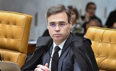 Mendonça quer levar caso Moraes e Vorcaro ao plenário do STF após PGR pedir nulidade de investigação