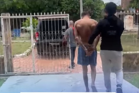 Jovem de 21 anos é preso durante operação policial e tem pistola 9 mm, munições e drogas apreendidas em Brasiléia