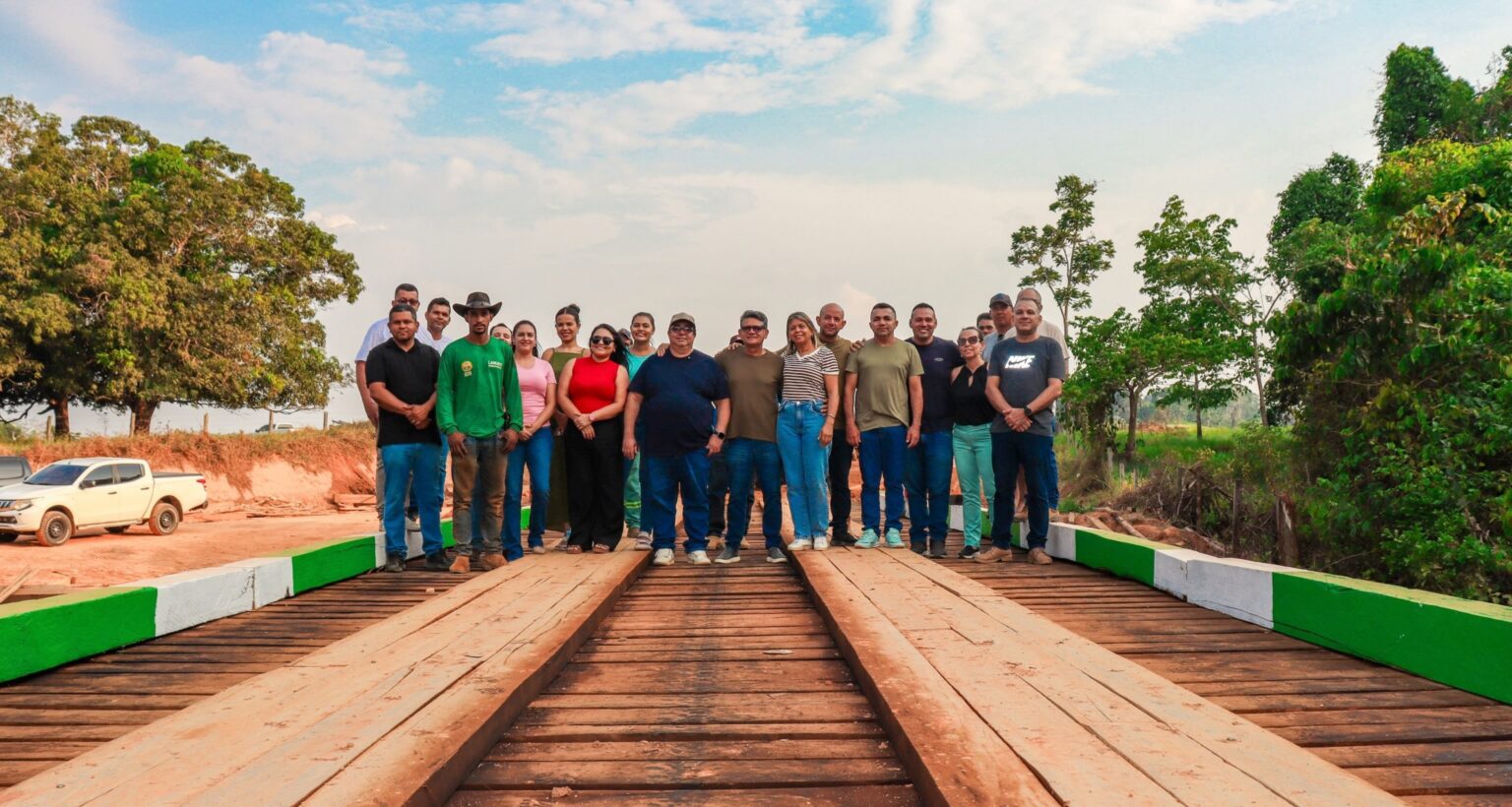Prefeito Carlinhos do Pelado vistoria construção de nova ponte no KM 19 e destaca melhorias para moradores da zona rural de Brasiléia